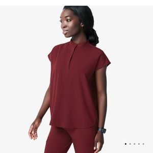 Figs oversized scrub top, EUC